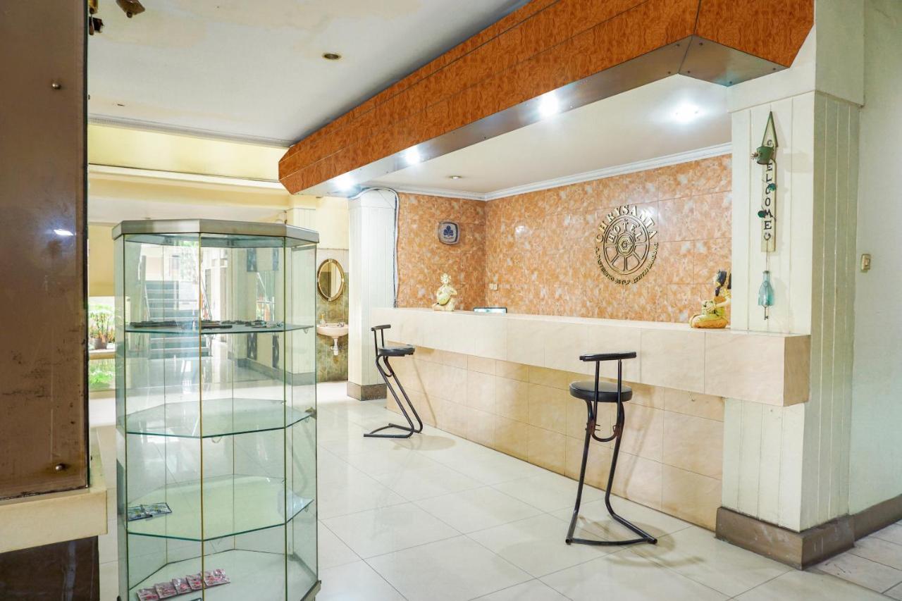 Oyo 2085 Chrysanta Hotel Bandung Exterior photo